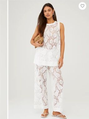 Être Aimé Sloan Lace Tunic White Floral Sleeveless Top Size Small